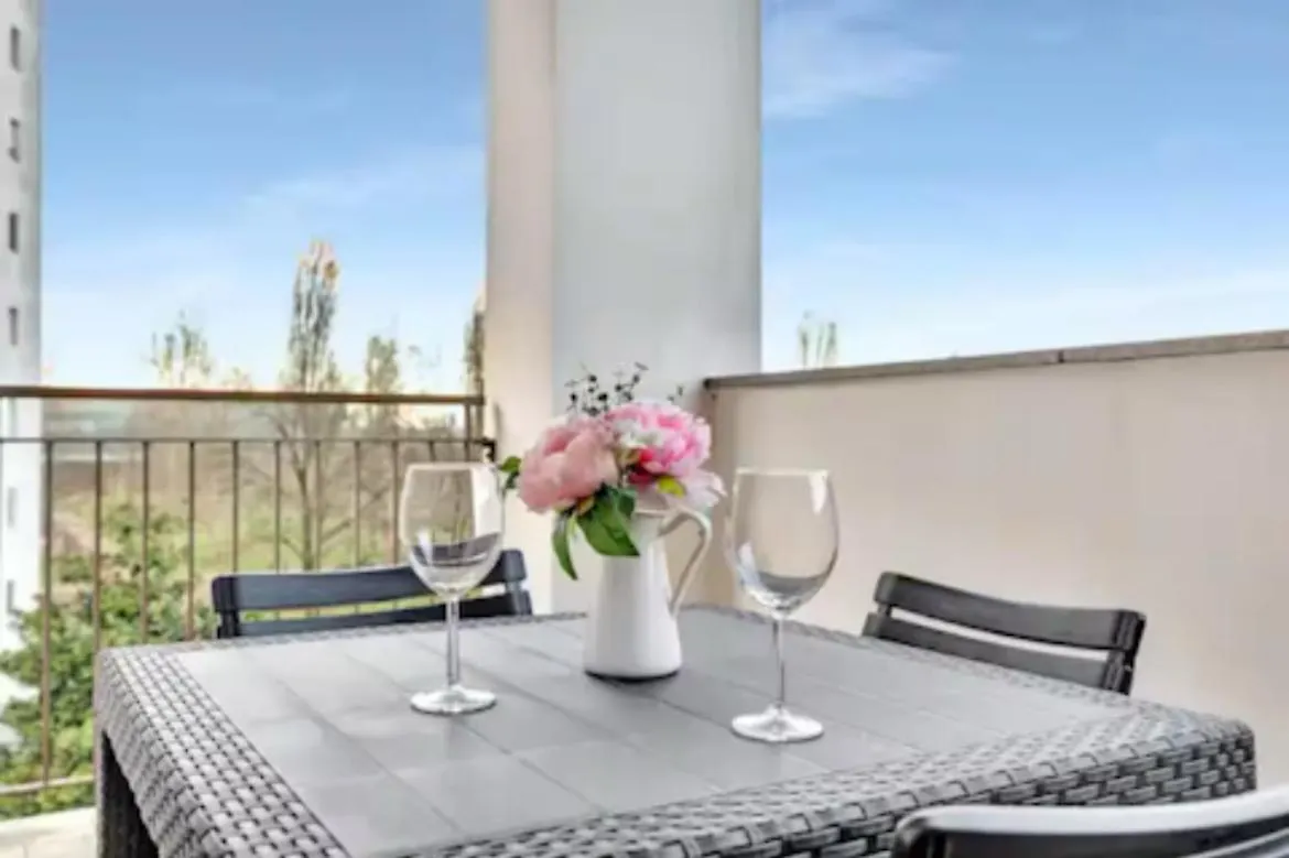 10 Min From Milan Linate-Private Garage Διαμέρισμα